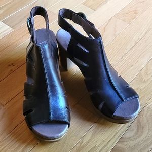 Dansko DEMETRA Ankle Sandal Bootie Ruby Vintage Leather 38 EU